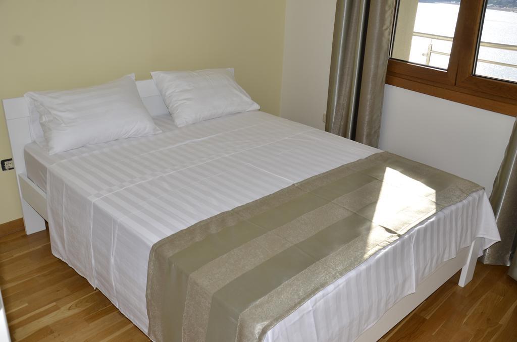 Apartmani Svetionik Budva Luaran gambar