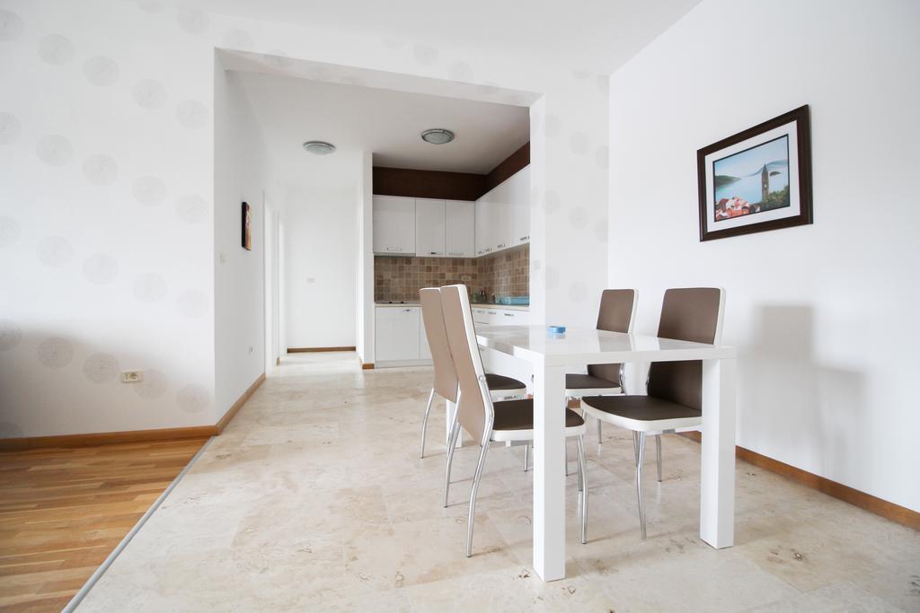 Apartmani Svetionik Budva Luaran gambar