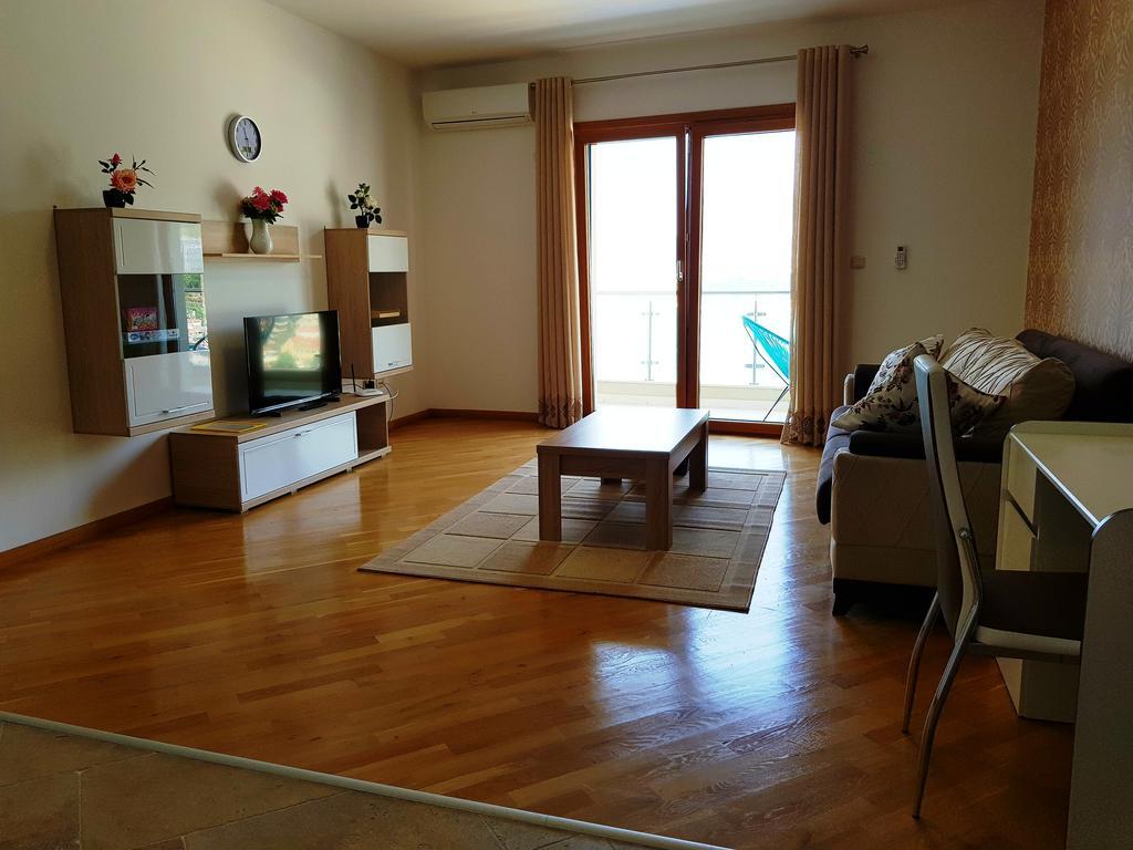 Apartmani Svetionik Budva Luaran gambar