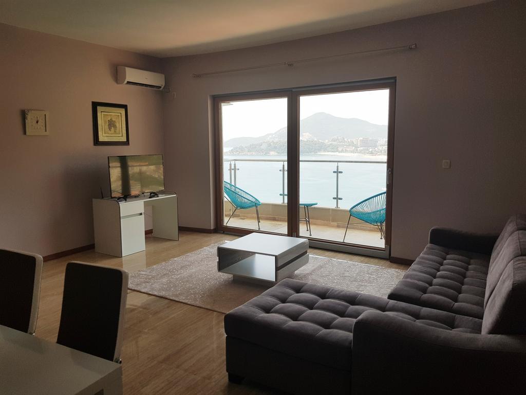 Apartmani Svetionik Budva Luaran gambar