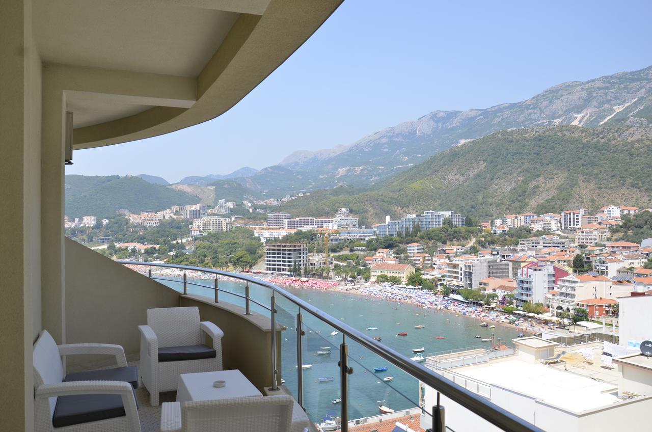 Apartmani Svetionik Budva Bilik gambar