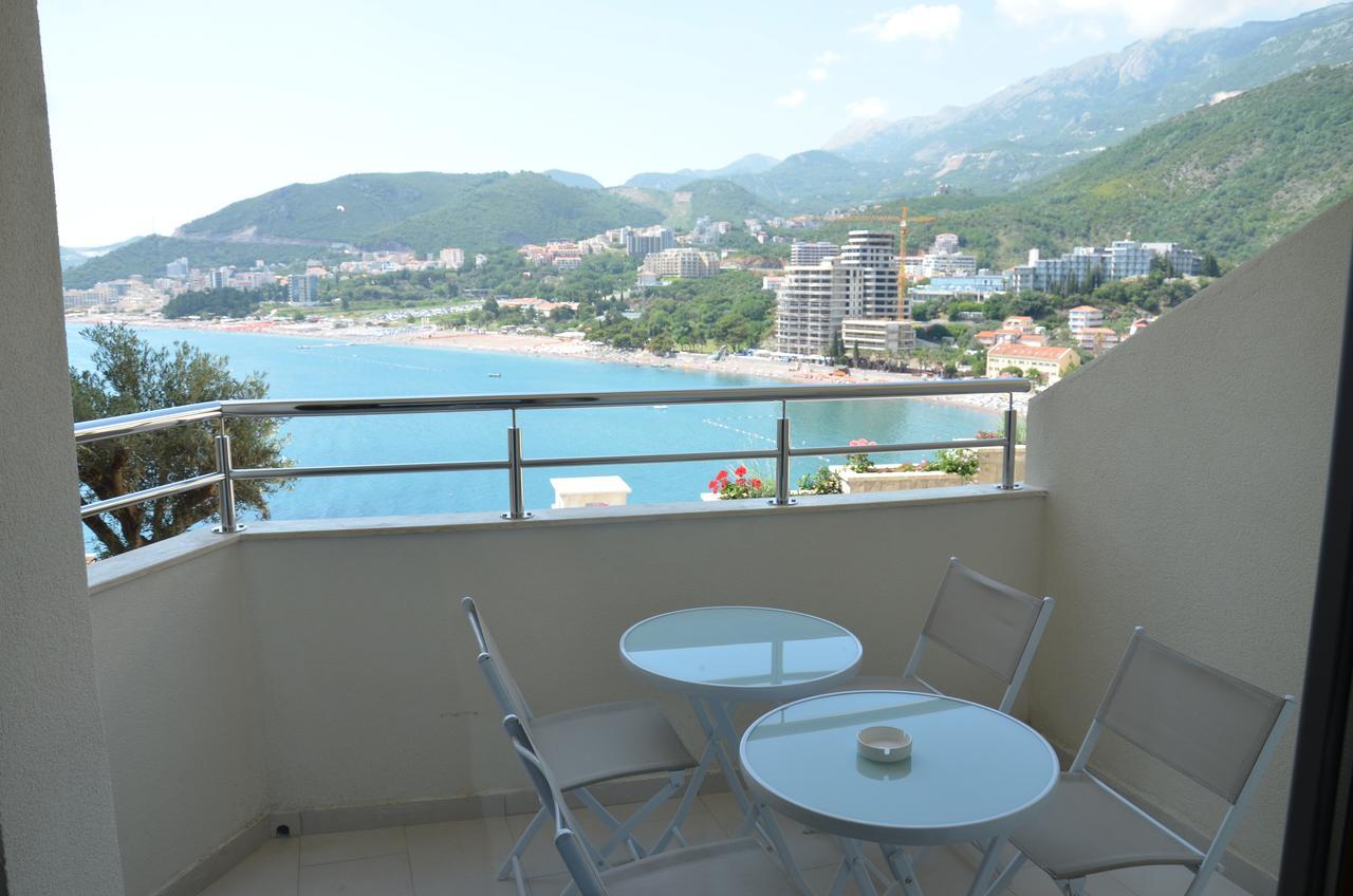 Apartmani Svetionik Budva Luaran gambar